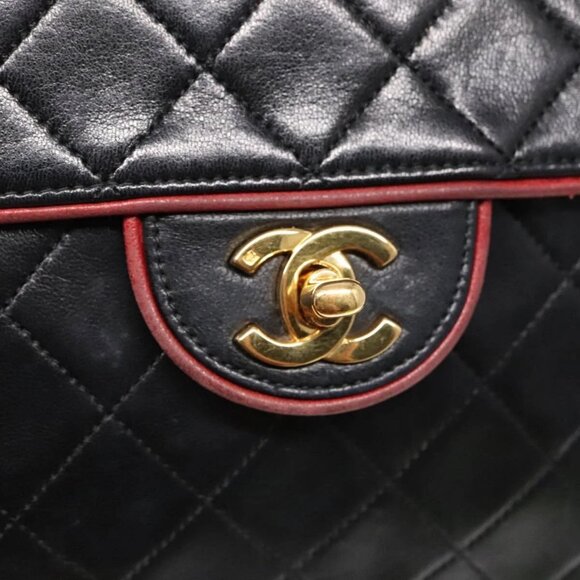 CHANEL Matelasse Turn Lock Chain Hand Bag Lamb Skin Black Gold CC Auth - Picture 8 of 16